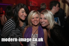 Pearl Lounge - Pearl Lounge - 22 Apr 2009
